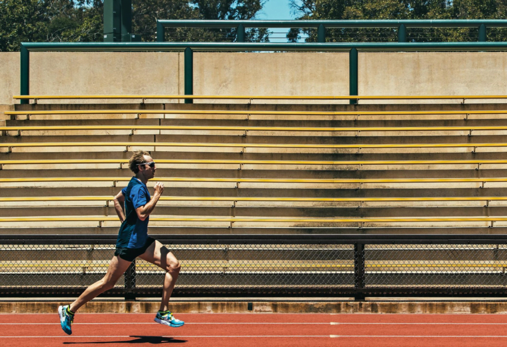 Olof Södergård running track