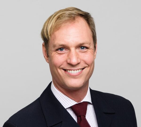 Mikael Mattsson suit
